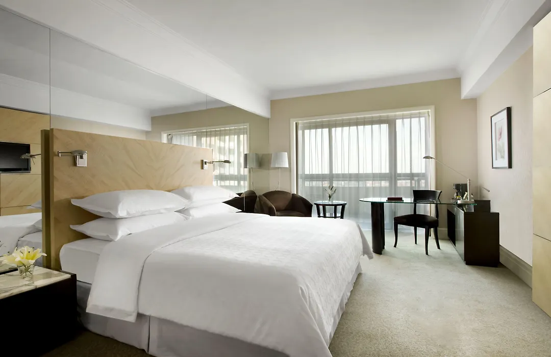 Sheraton Surabaya Hotel&Towers-1