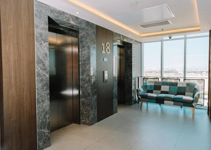 Deka Hotel Surabaya HR Muhammad