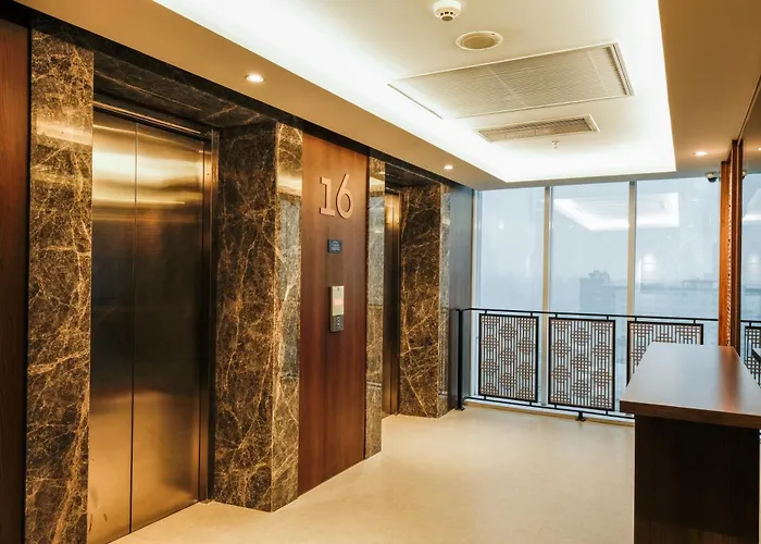 Deka Hotel Surabaya HR Muhammad